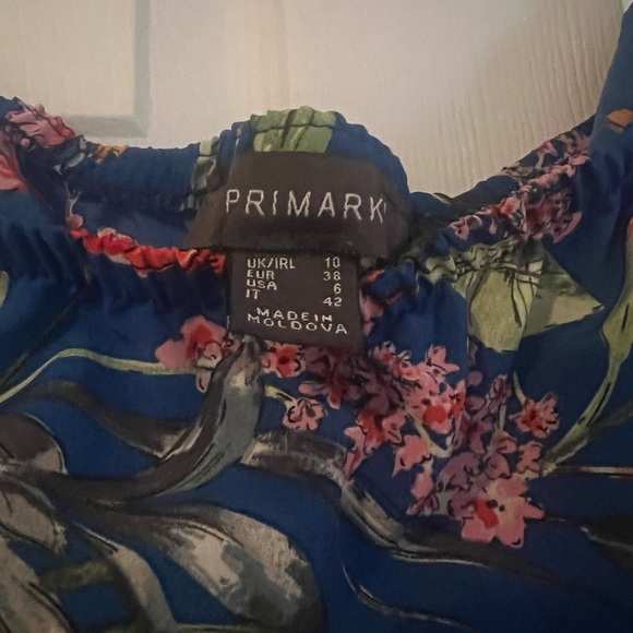 Flowery strapless jumpsuit size 6 - Picture 2 of 2